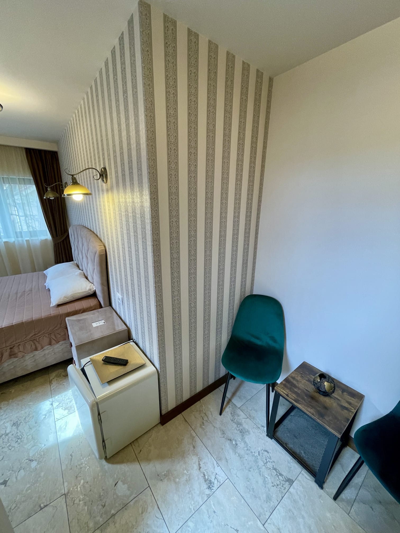 Cameră dublă matrimonială cu TV la Villa DeaDorata