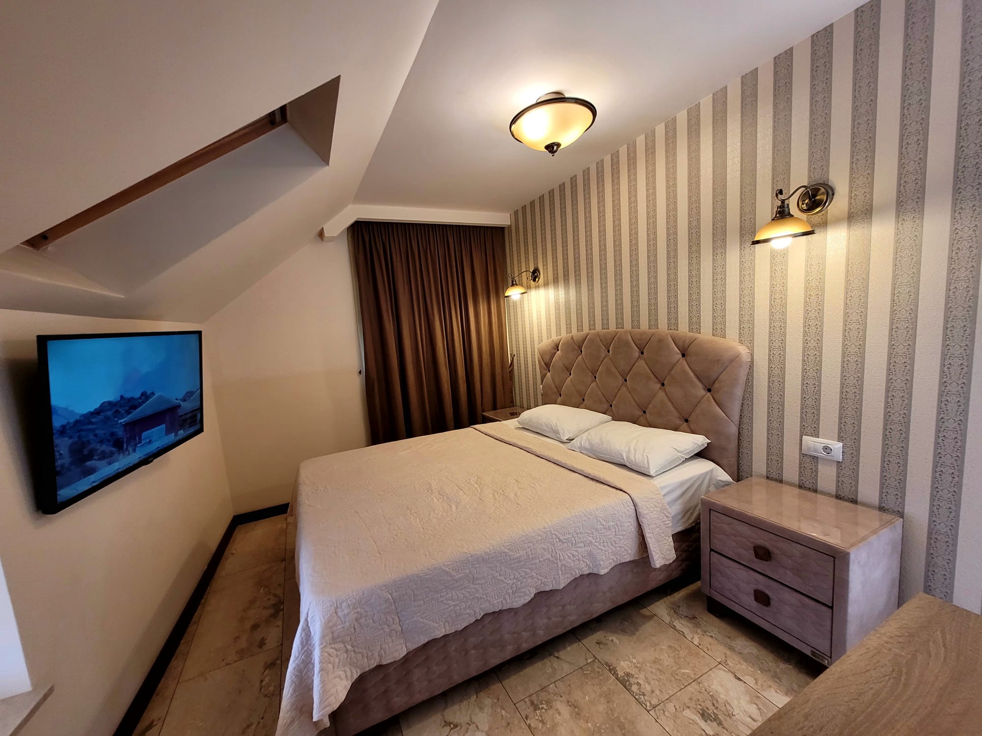 Cameră dublă matrimonială Villa DeaDorata